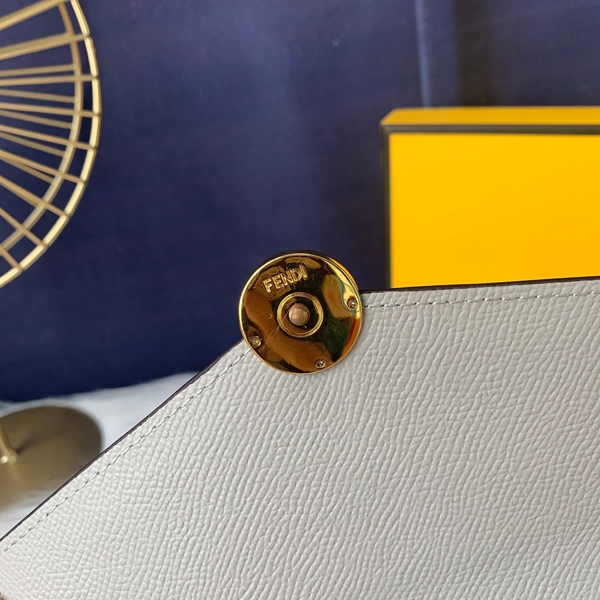 超激安ブランド財布偽物内部構造